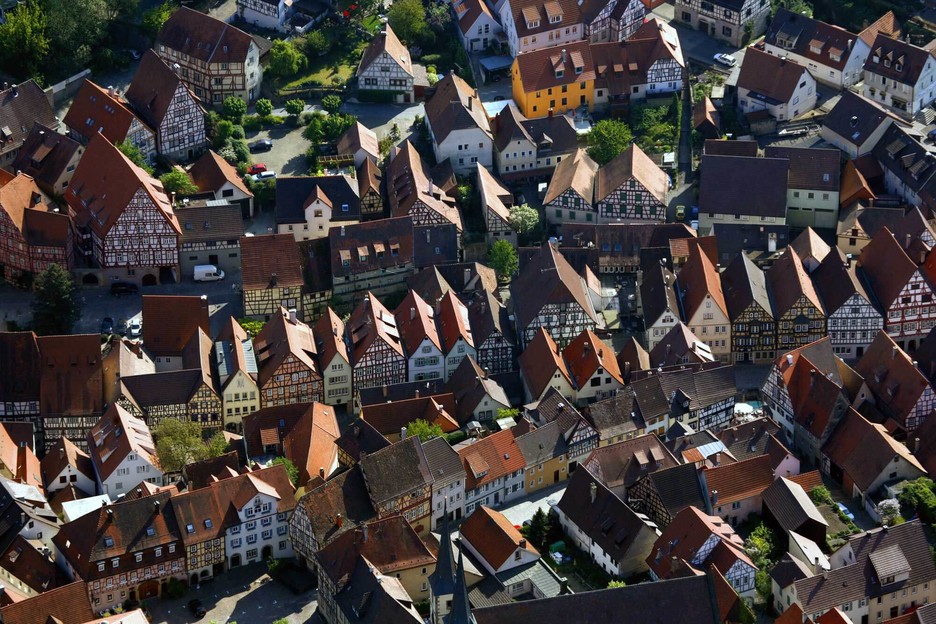 Blick von oben auf die Altstadt der Stauferstadt Bad Wimpfen.
